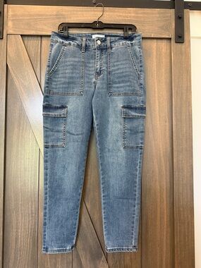 Vanilla Star Blue Denim Jeans with Pink Star Accents